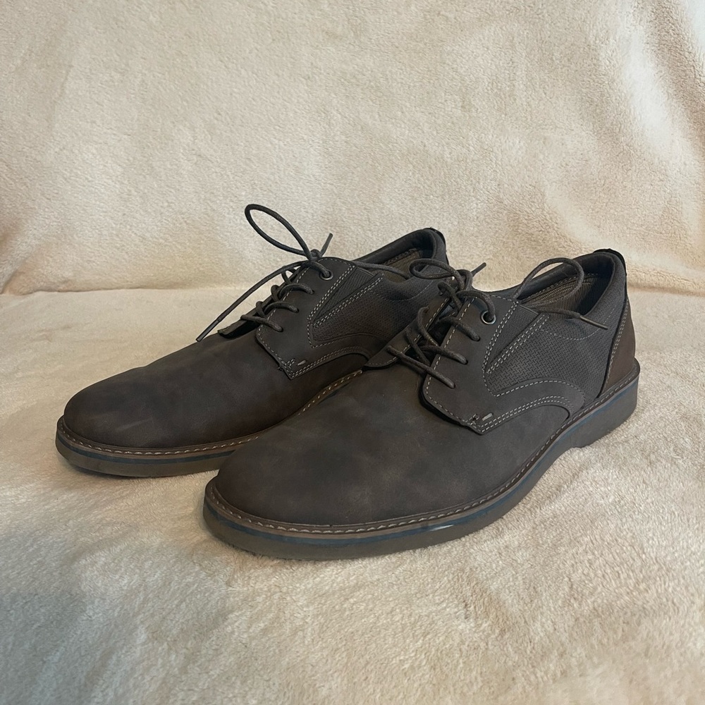 Nunn Bush shoes